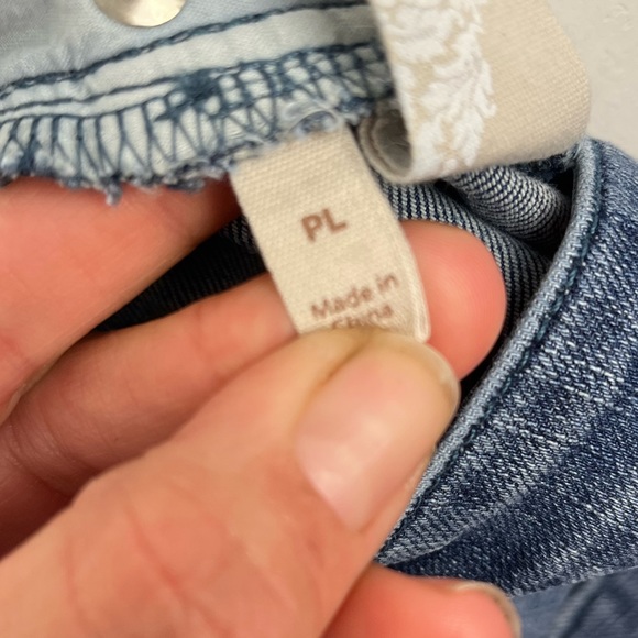 Soft Surroundings Bootcut Jeans High Waisted Petite Large Pockets Stretch - Picture 9 of 9